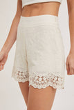 EMBROIDERED LACE TRIMMED SHORTS WITH LINING: NATURAL / M