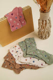 SC10038C-Floral Printed Textures Crew Socks: CREAM / OS/5