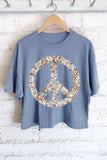 QUILTED PEACE FLOWER GRAPHIC LONG CROP TOP: KHAKI
