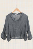 Linen top v-neck 23100 100% linen: Taupe