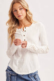 CROCHET PATCH SLEEVED HALF BUTTON ROUND NECK TOP: IVORY / L