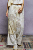 Solid lace patch detail woven pants: HONEY GOLD / M