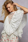 Lace Trim V Ruffle Detail Textured Woven Short Sleeve Top: OFF WHITE / L