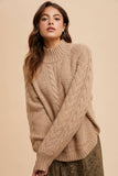 TEXTURED CABLE KNIT HIGHNECK SWEATER: OLIVE / L