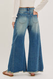 MID-RISE WIDE-LEG FRAYED HEM DENIM JEANS: DENIM BLUE / Contemporary / M
