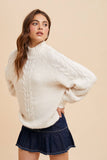 TEXTURED CABLE KNIT HIGHNECK SWEATER: OLIVE / L