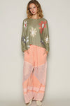 V-neck colorful flower print light weight sweater SALE: OLIVE / L