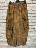 Checked balloon pants, elastic waist 30482 100% Cotton: Choco