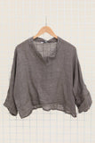 Linen top v-neck 23100 100% linen: Taupe