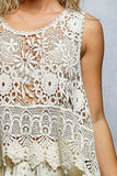 Round Neck Sleeveless Crochet Scalloped Opening Top: NATURAL / Os