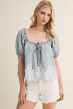 SQUARE-NECK DENIM TOP WITH LACE DETAIL: LT.DENIM / L