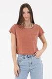 X2DF3-HTHR BURNOUT KNIT T SHIRT WITH ONE POCKET: TERRA COTTA / S