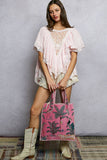 Lace Trim V Ruffle Detail Textured Woven Short Sleeve Top: OFF WHITE / S