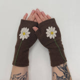 Fingerless Cashmere Gloves-Daisy: White on Rust / One Size Fits Most