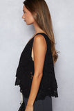 Round neck ruffle embroidered eyelet crochet top: NATURAL / Os