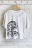 STAY WILD LEOPARD GRAPHIC LONG CROP TOP: Dusty mint