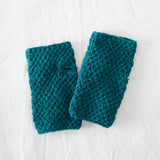 VARGA Unisex Banana Yarn Wristwarmers: Twilight Green