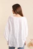 Blouse with a flower in 100% Linen REF. 11209: White