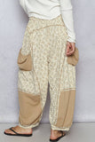 Oversized floral pattern printed knit pants: CARAMEL MULTI / M
