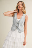 LIGHT WASH DENIM VEST WITH BUCKLE CLOSURE: LT.DENIM / S
