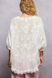 V-neck Short Sleeve Floral Embroidered Crochet Blouse Top: OFF WHITE / Os