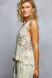 Round Neck Sleeveless Crochet Scalloped Opening Top: NATURAL / Os
